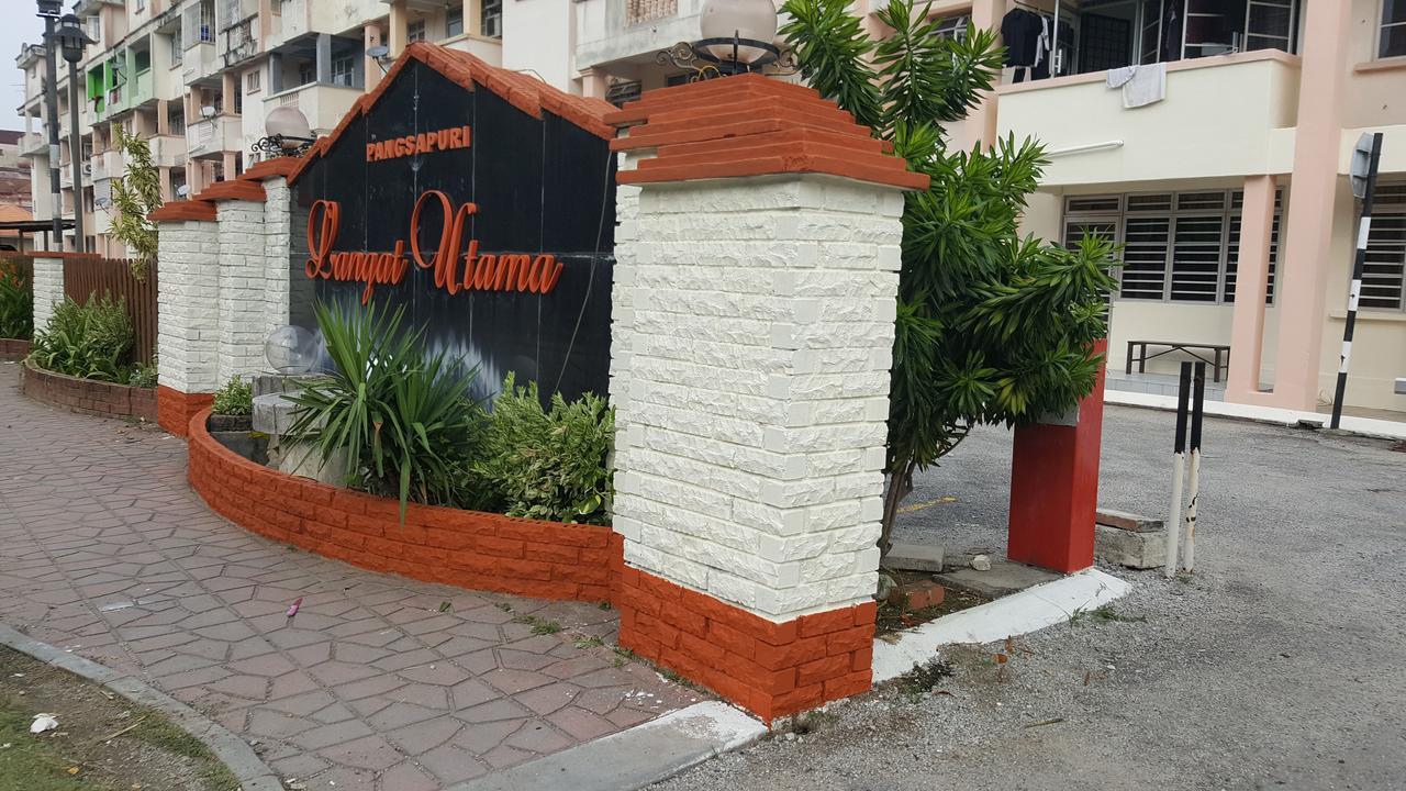 Anjung Homestay Sepang Eksteriør bilde