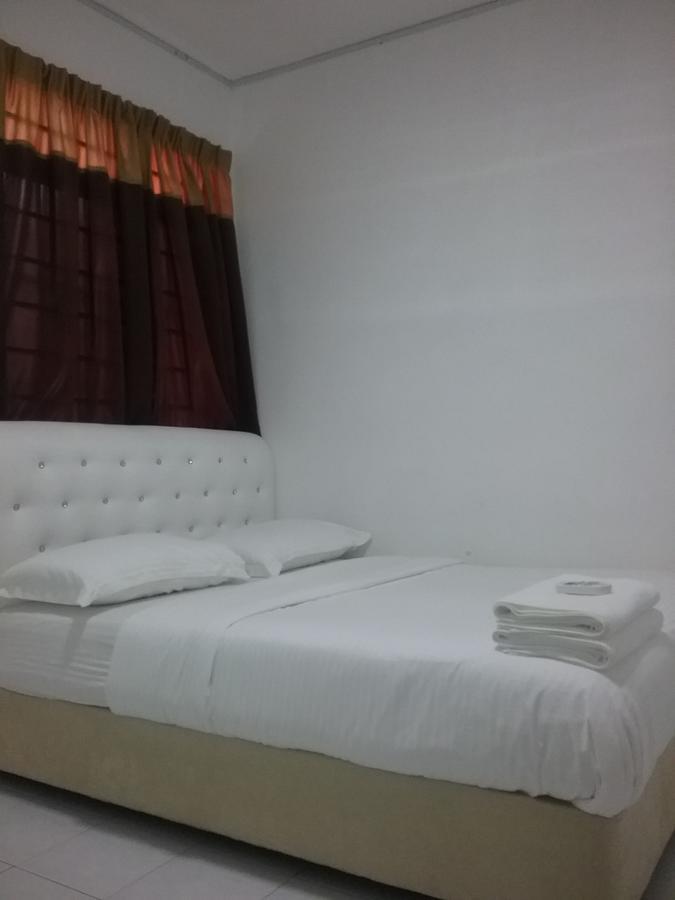 Anjung Homestay Sepang Eksteriør bilde