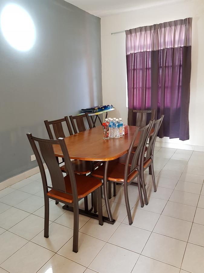 Anjung Homestay Sepang Eksteriør bilde